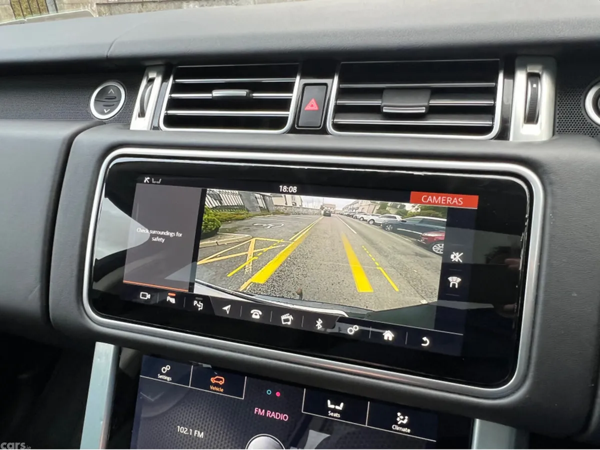 Land Rover Range Rover SUV, Petrol Plug-in Hybrid, 2018, Black