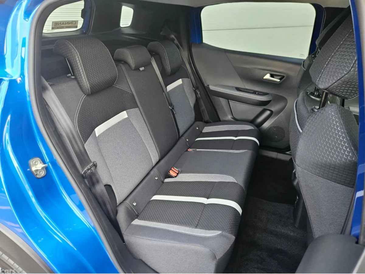 Opel Frontera SUV, Petrol Hybrid, 2026, Blue