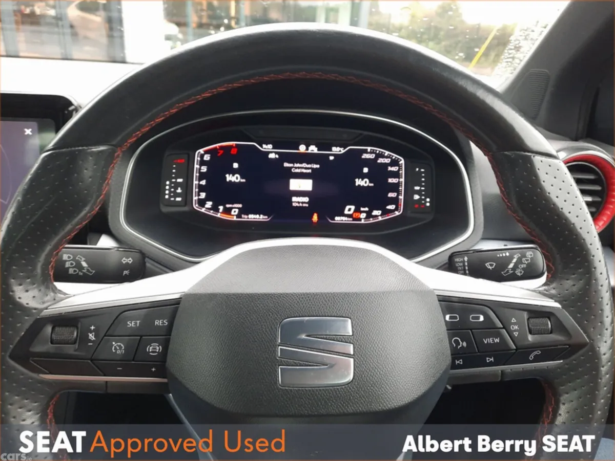 SEAT Arona Hatchback, Petrol, 2022, Grey