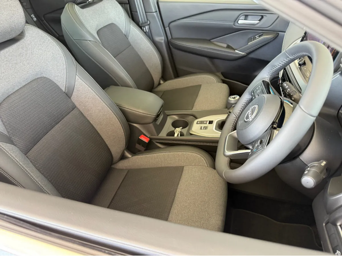 Nissan Qashqai SUV, Petrol, 2027, Grey