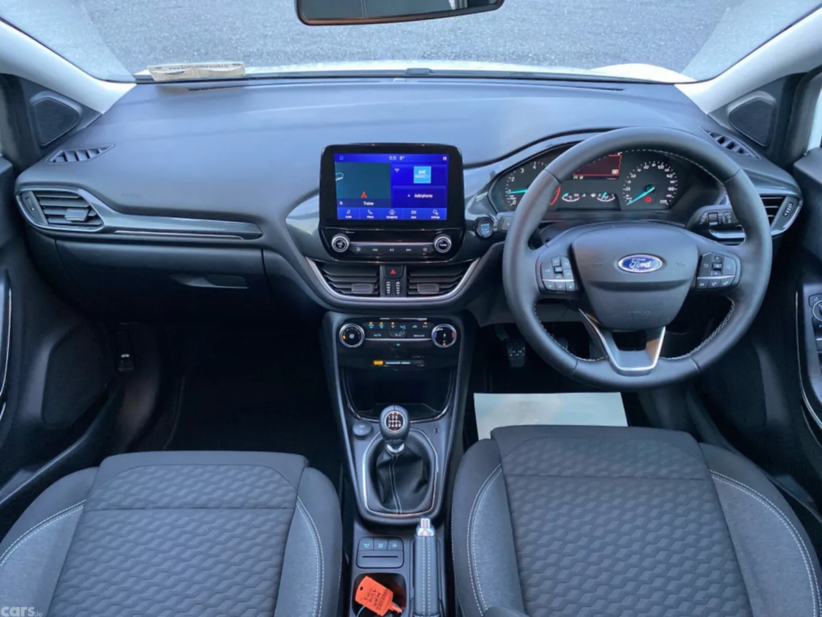 Ford Puma MPV, Petrol Hybrid, 2023, White