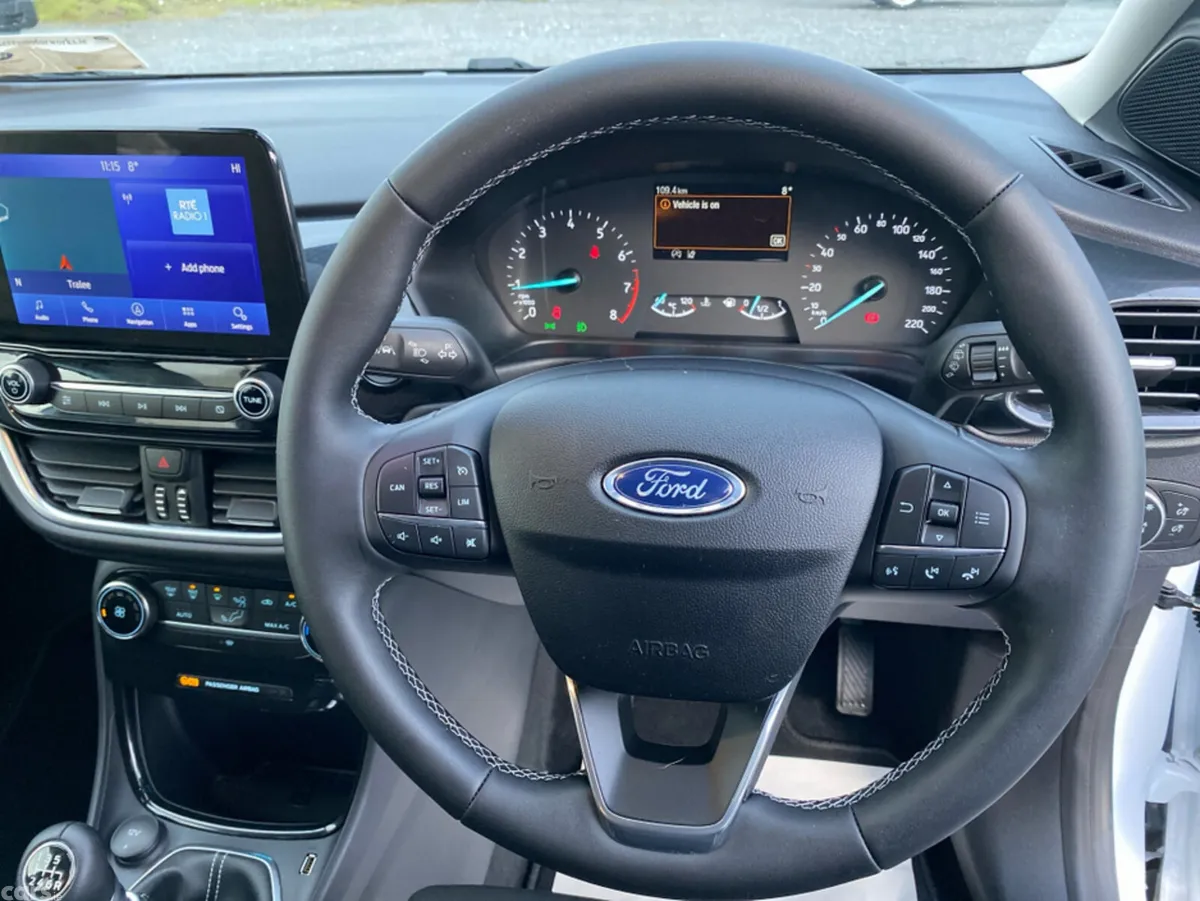 Ford Puma MPV, Petrol Hybrid, 2023, White