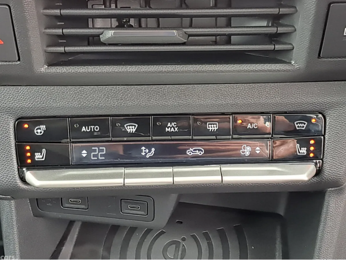 Opel Frontera MPV, Petrol Hybrid, 2026, Green