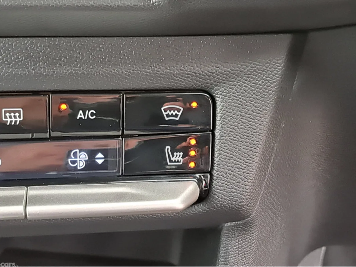 Opel Frontera MPV, Petrol Hybrid, 2026, Green