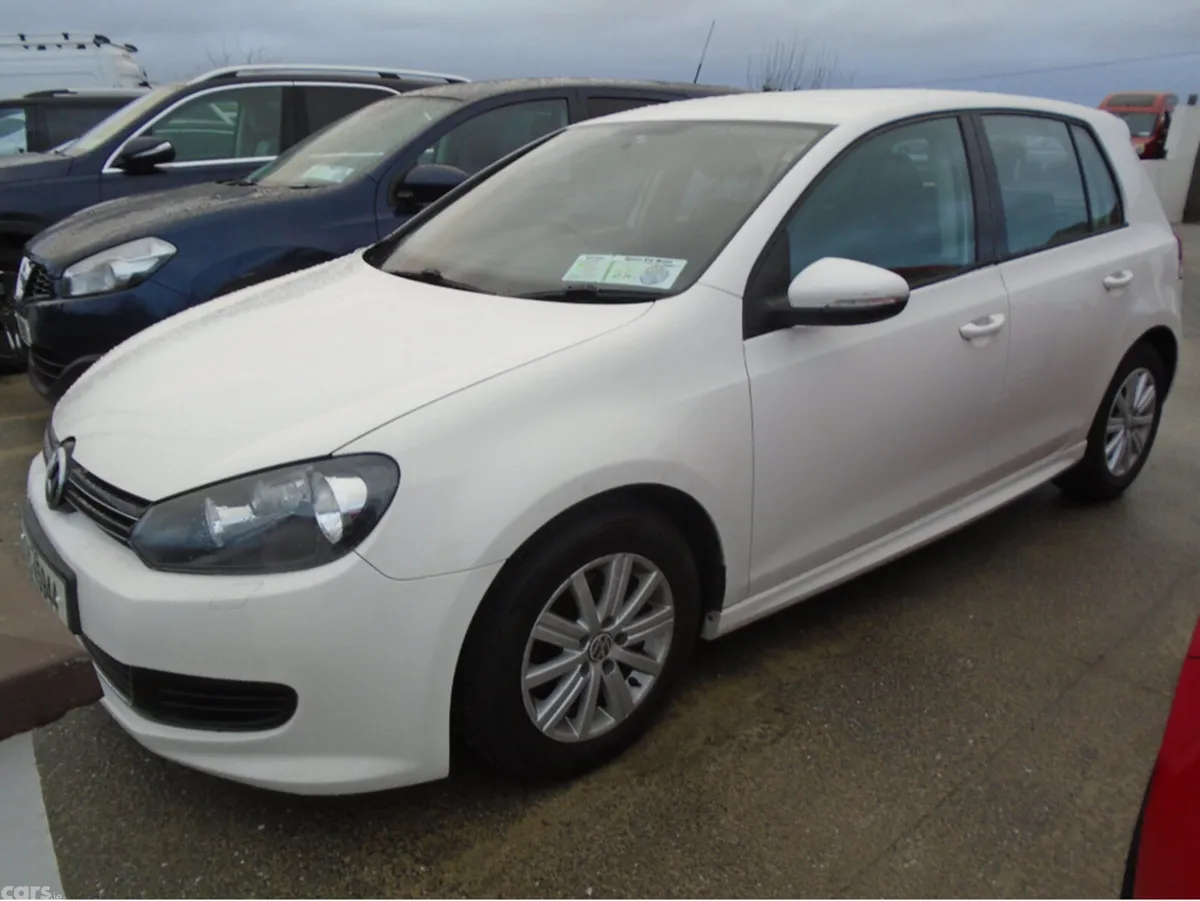 Volkswagen Golf Hatchback, Diesel, 2010, White