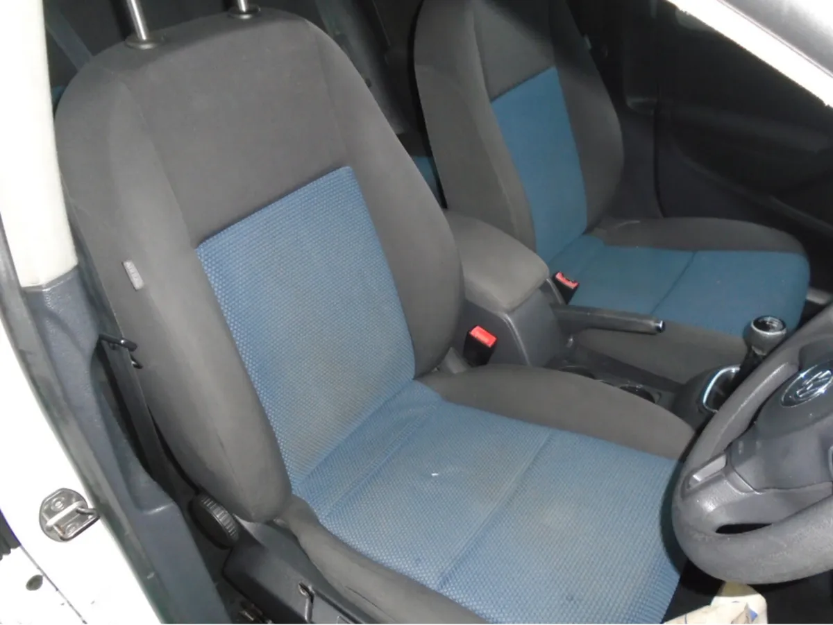 Volkswagen Golf Hatchback, Diesel, 2010, White