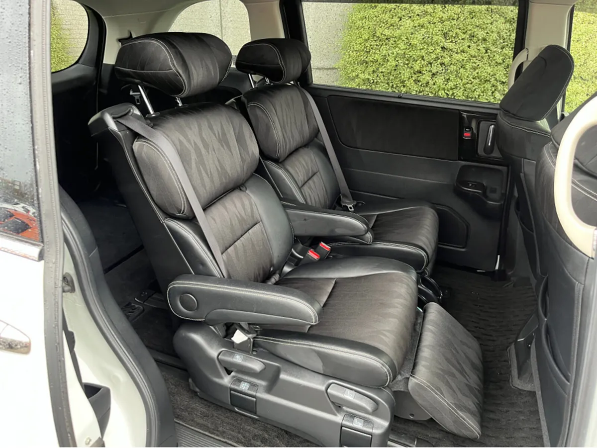 Honda Odyssey MPV, Petrol Hybrid, 2020, White