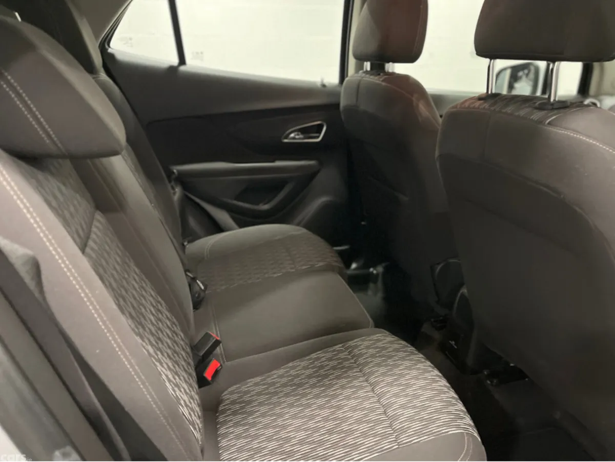 Opel Mokka Hatchback, Diesel, 2015, Silver