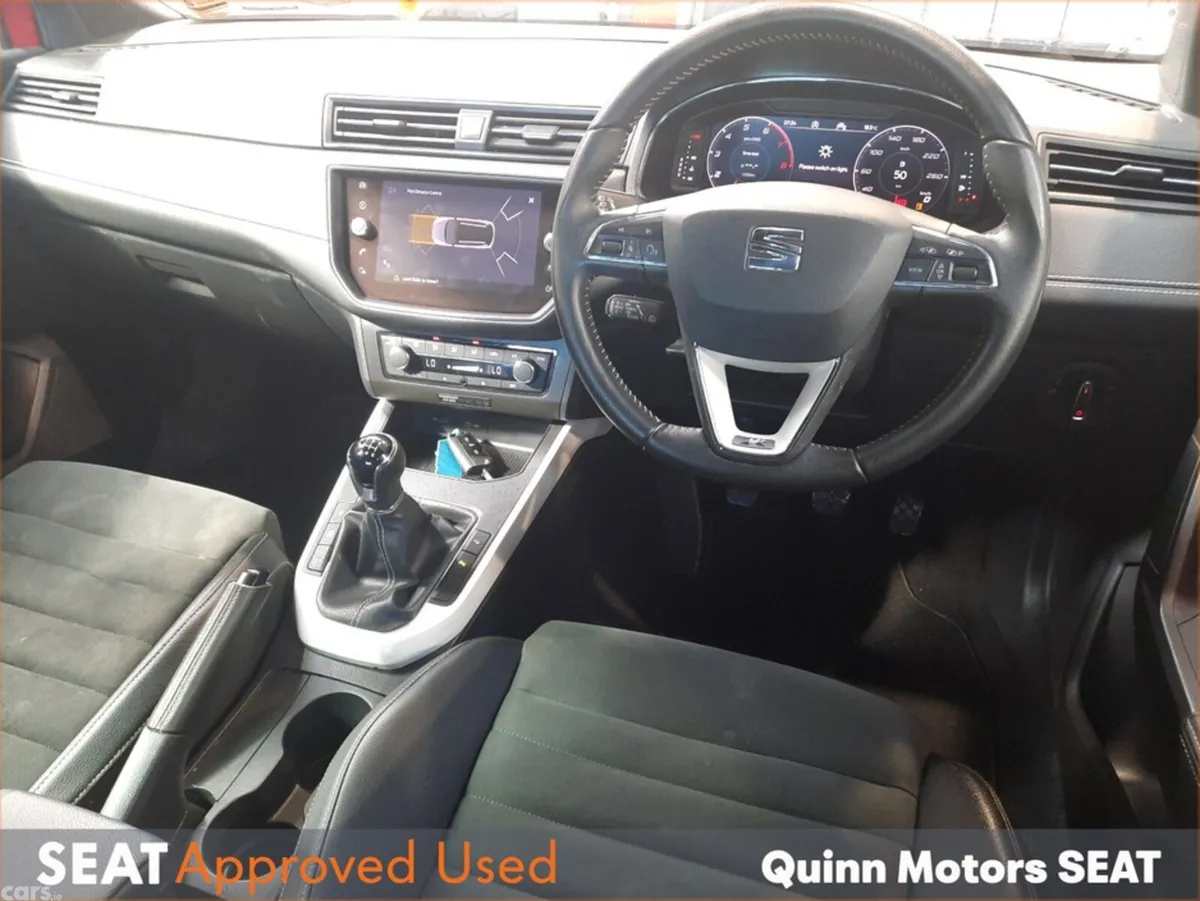 SEAT Arona Hatchback, Petrol, 2021, Red