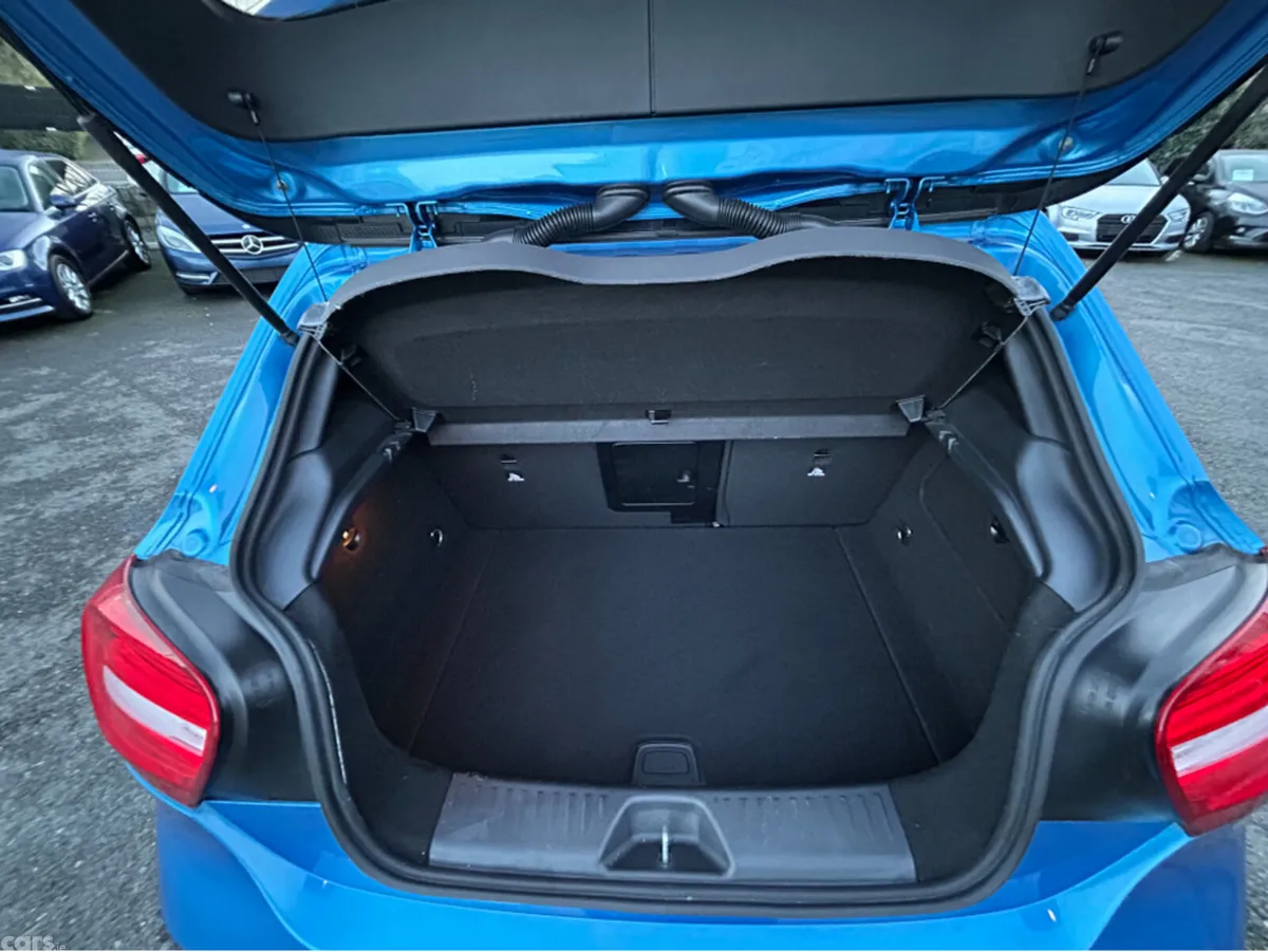 Mercedes-Benz A-Class Hatchback, Petrol, 2013, Blue