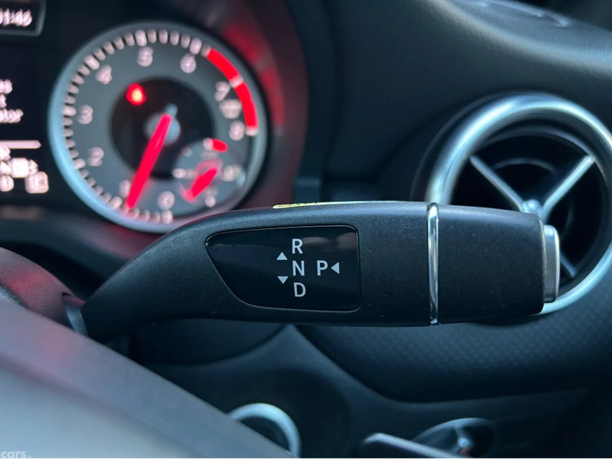 Mercedes-Benz A-Class Hatchback, Petrol, 2013, Blue