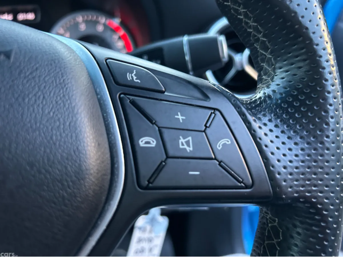 Mercedes-Benz A-Class Hatchback, Petrol, 2013, Blue