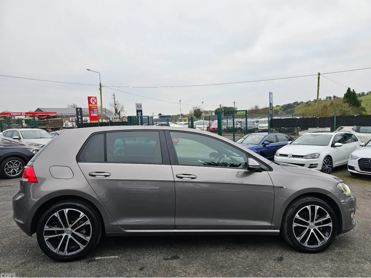 Volkswagen Golf Hatchback, Petrol, 2014, Grey