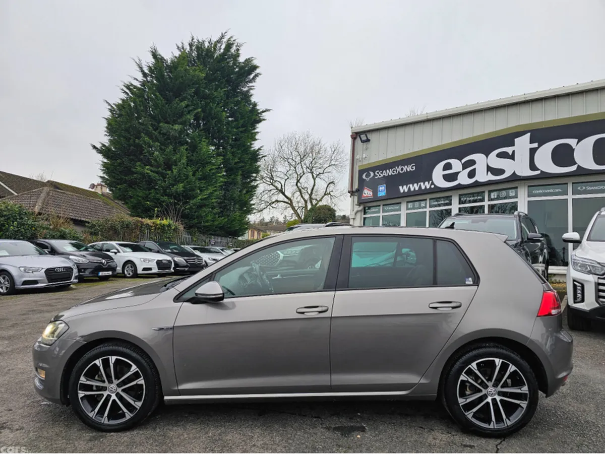 Volkswagen Golf Hatchback, Petrol, 2014, Grey