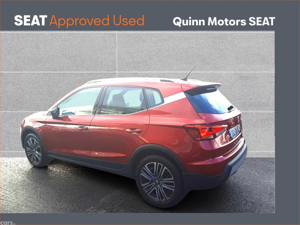 SEAT Arona Hatchback, Petrol, 2021, Red