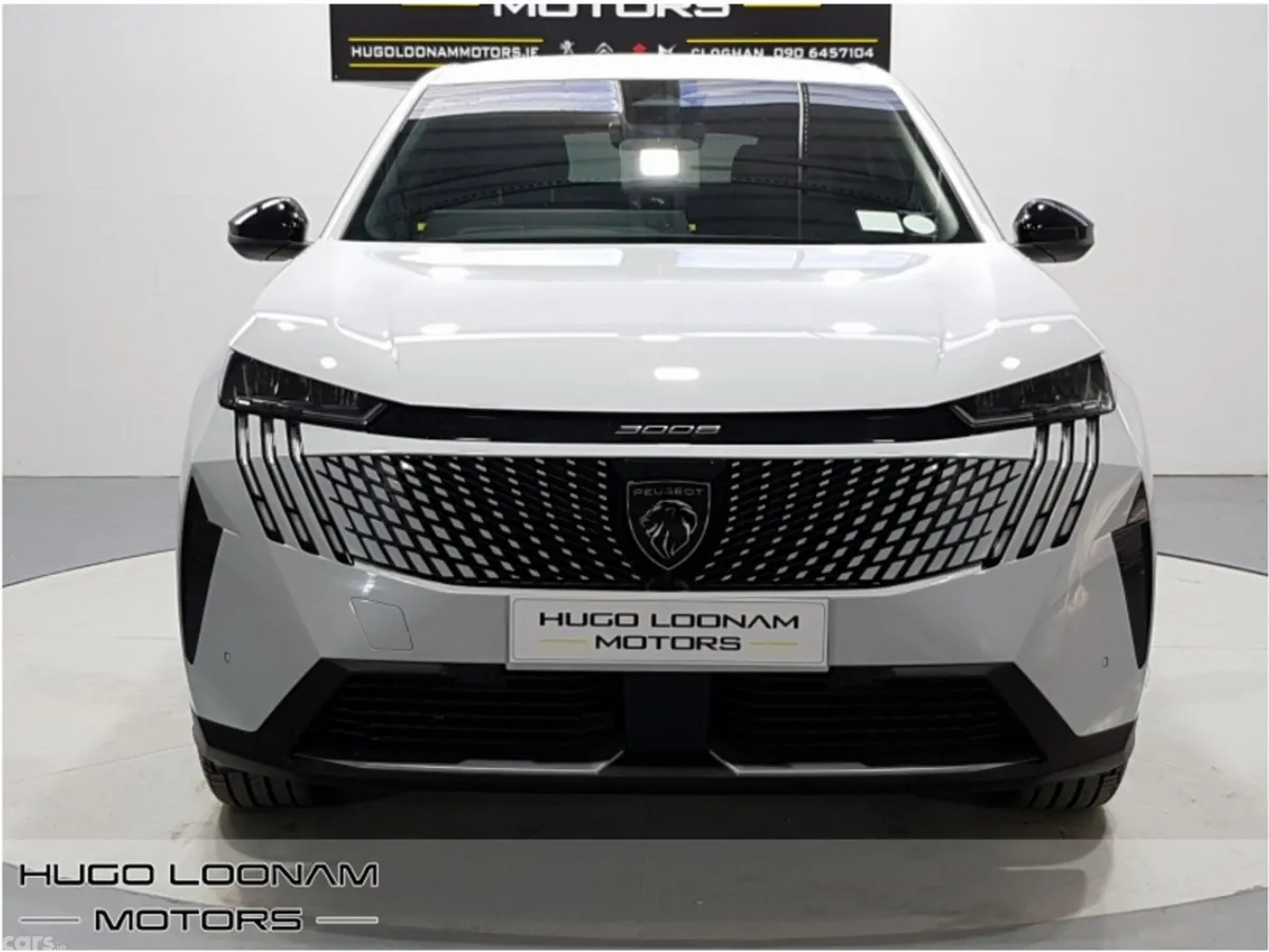 Peugeot 3008 SUV, Petrol Hybrid, 2026, White