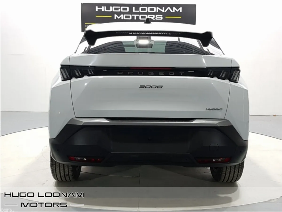 Peugeot 3008 SUV, Petrol Hybrid, 2026, White