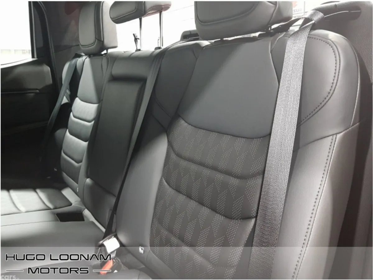 Isuzu D-Max Pick Up, Diesel, 2026, Orange