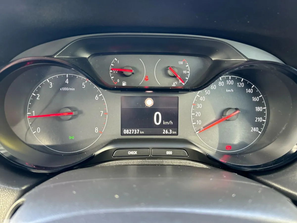 Opel Grandland X SUV, Diesel, 2020, Grey