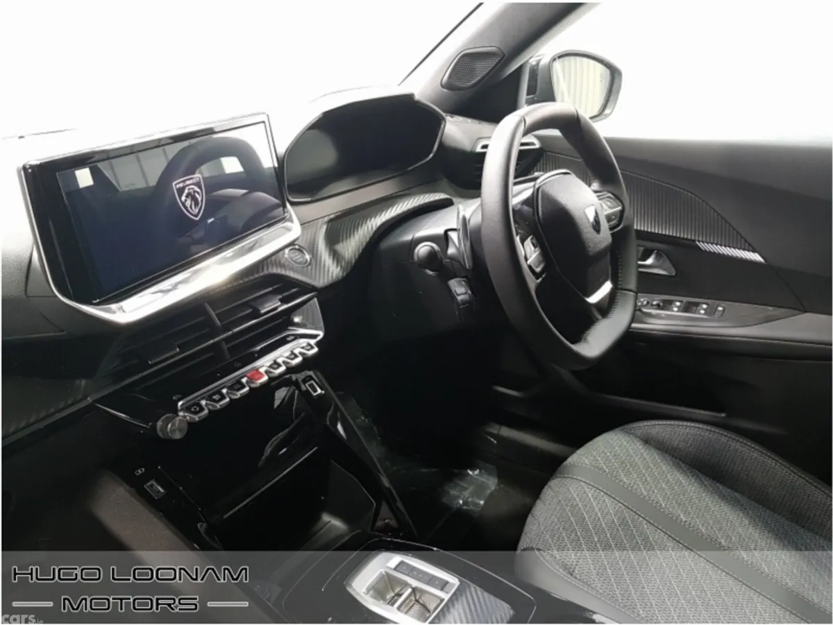 Peugeot 2008 SUV, Petrol Hybrid, 2026, Black