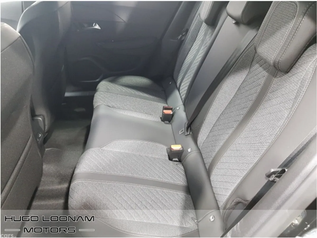 Peugeot 2008 SUV, Petrol Hybrid, 2026, Black