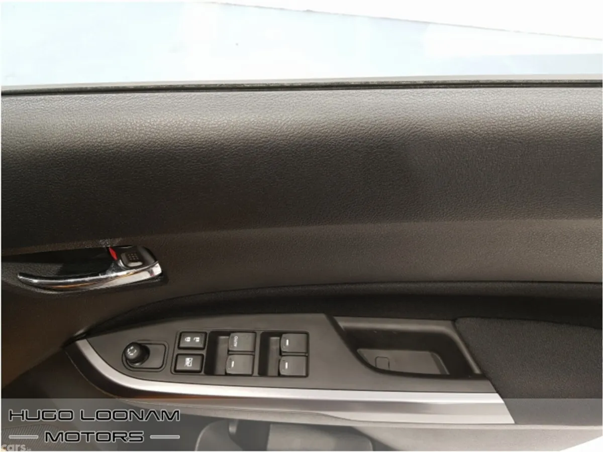 Suzuki Vitara SUV, Petrol Hybrid, 2026, Bronze