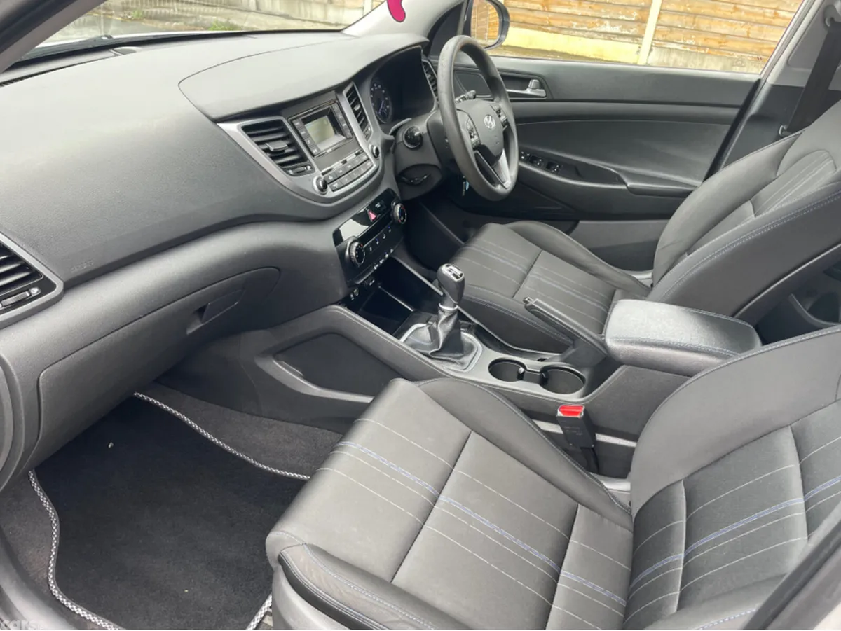 Hyundai Tucson Estate, Diesel, 2016, Silver