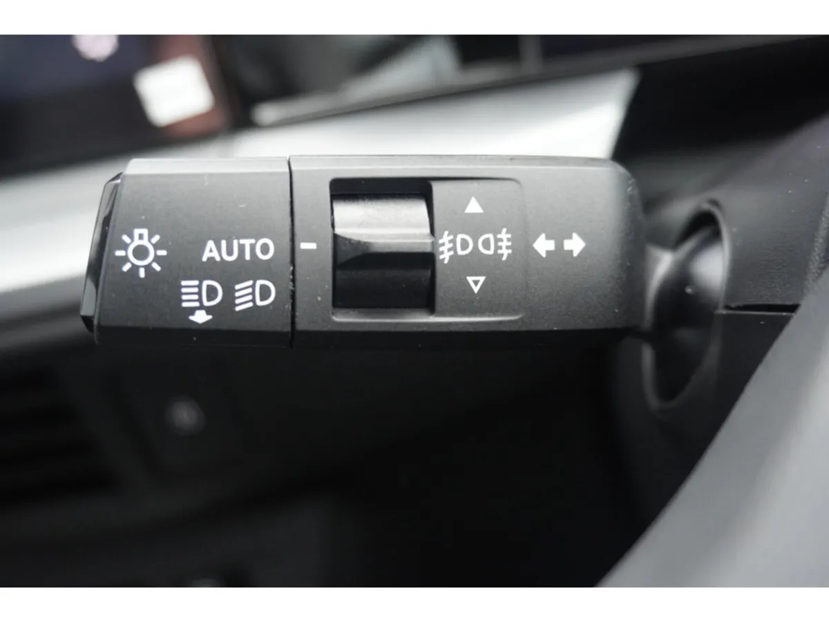 Opel Frontera SUV, Electric, 2026, Green