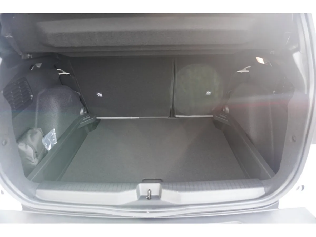 Opel Frontera SUV, Petrol Hybrid, 2026, White