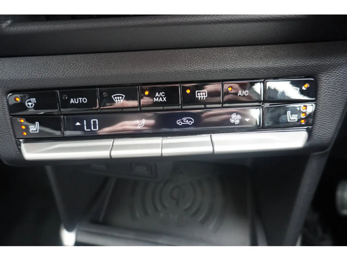 Opel Frontera SUV, Petrol Hybrid, 2026, White