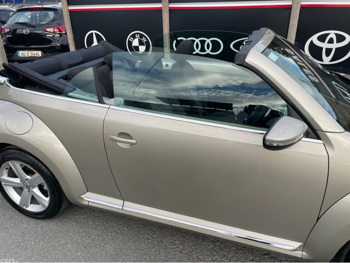 Volkswagen Beetle Saloon, Petrol, 2015, Silver