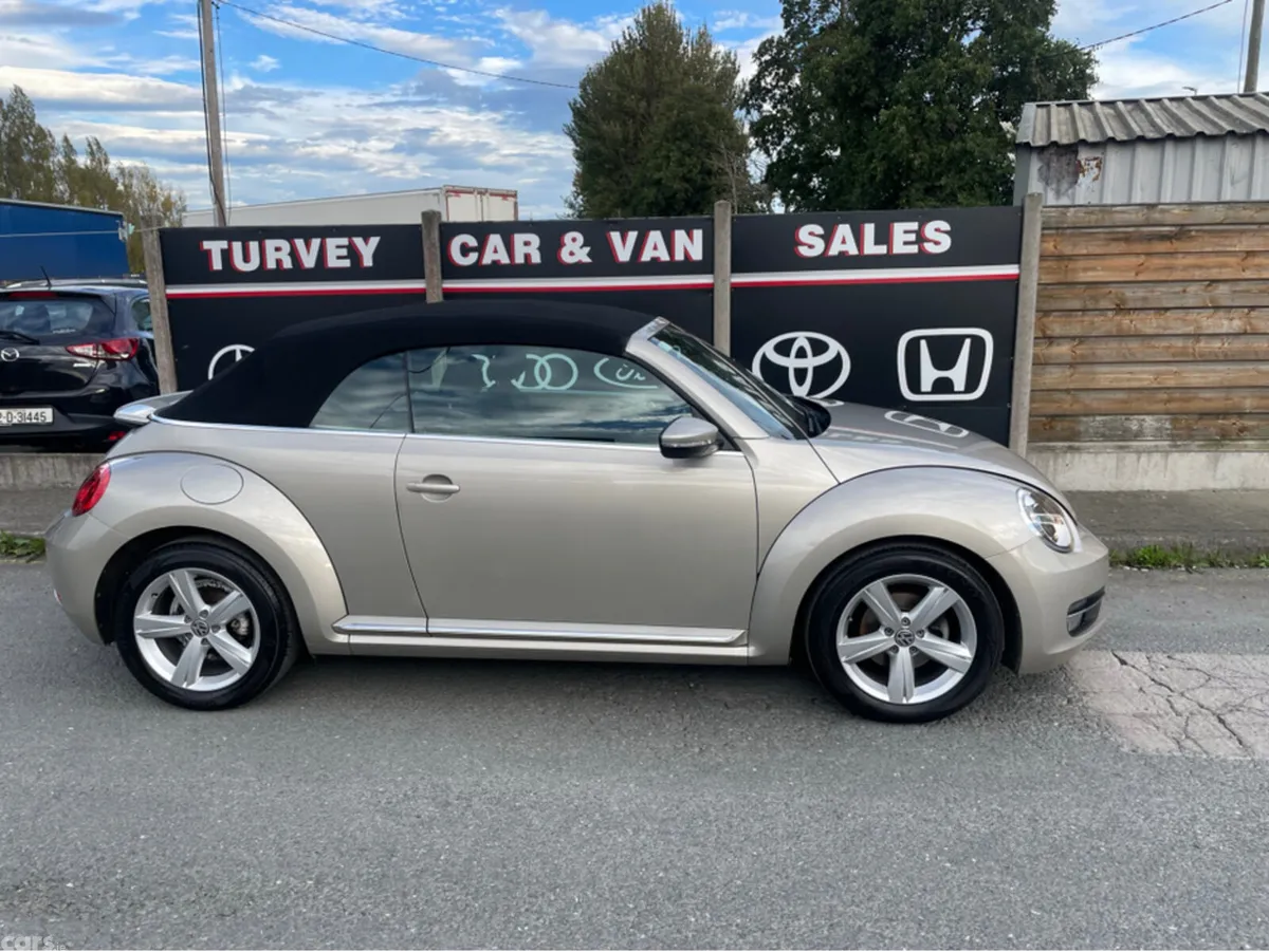Volkswagen Beetle Saloon, Petrol, 2015, Silver