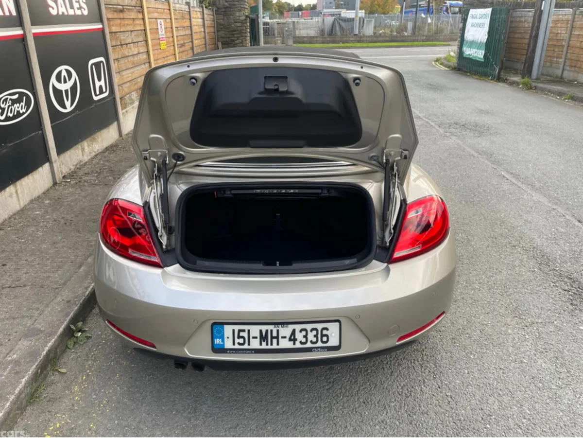 Volkswagen Beetle Saloon, Petrol, 2015, Silver