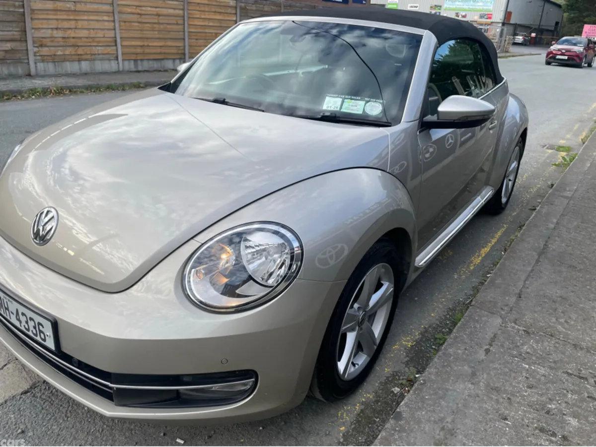 Volkswagen Beetle Saloon, Petrol, 2015, Silver