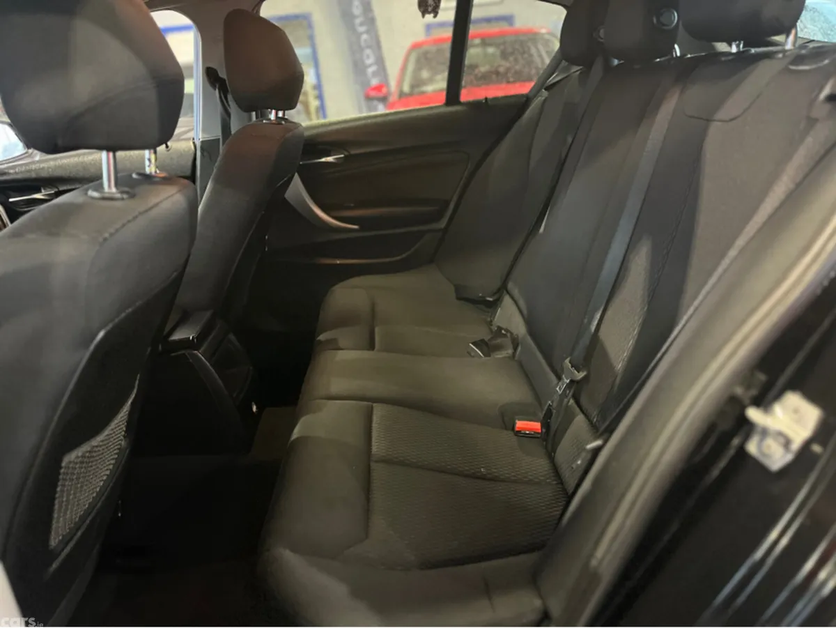 BMW 1-Series Hatchback, Diesel, 2015, Black
