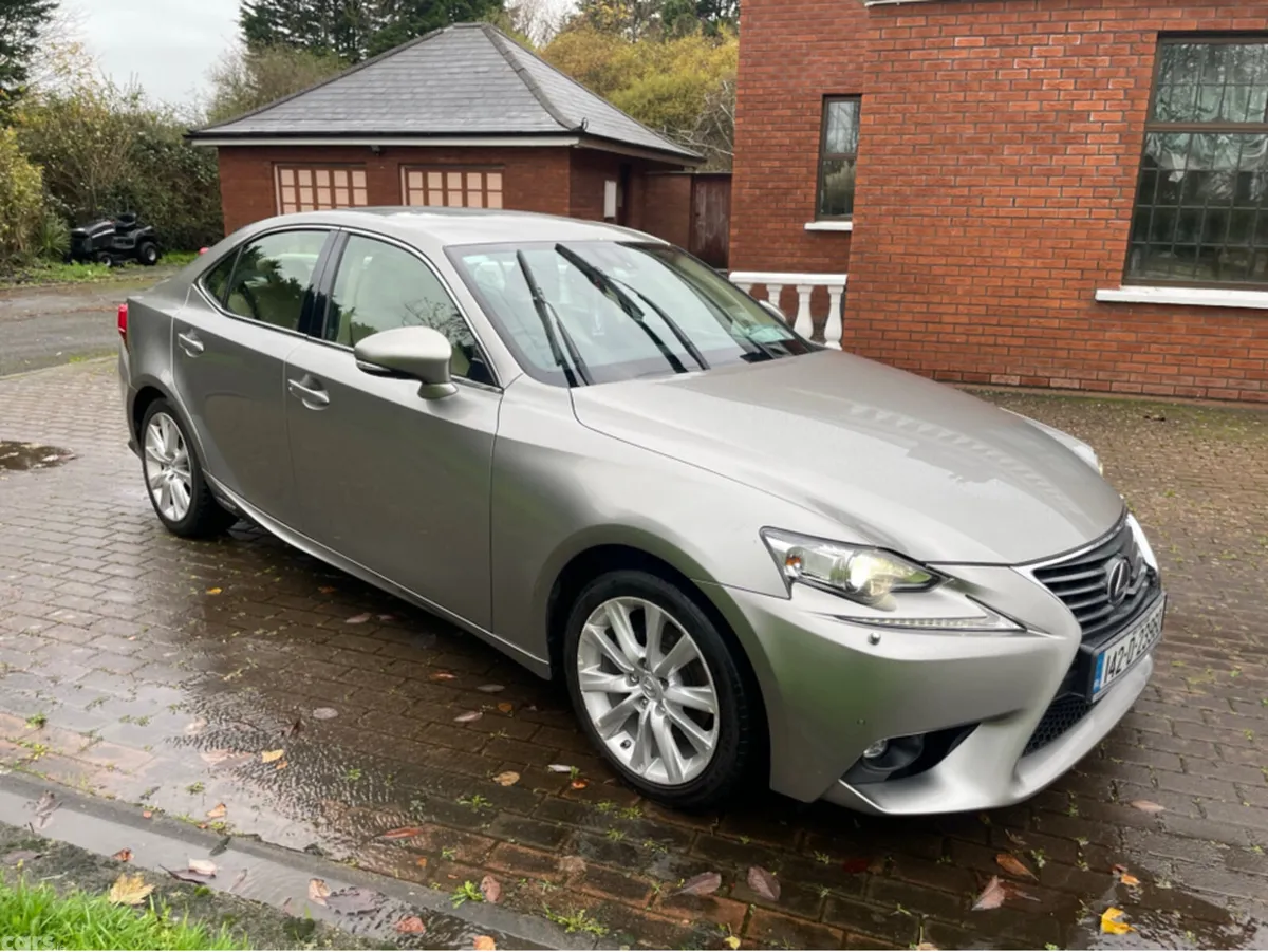 Lexus IS Saloon, Petrol Hybrid, 2014, Silver
