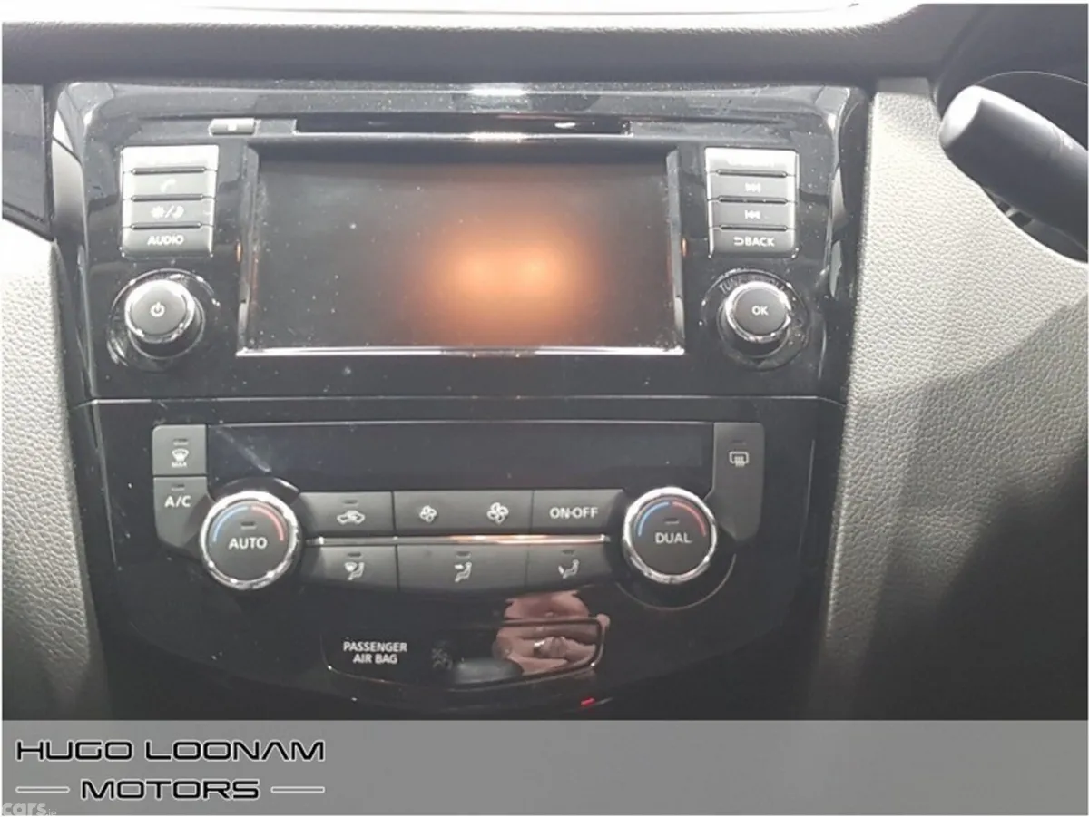 Nissan Qashqai MPV, Diesel, 2021, Grey