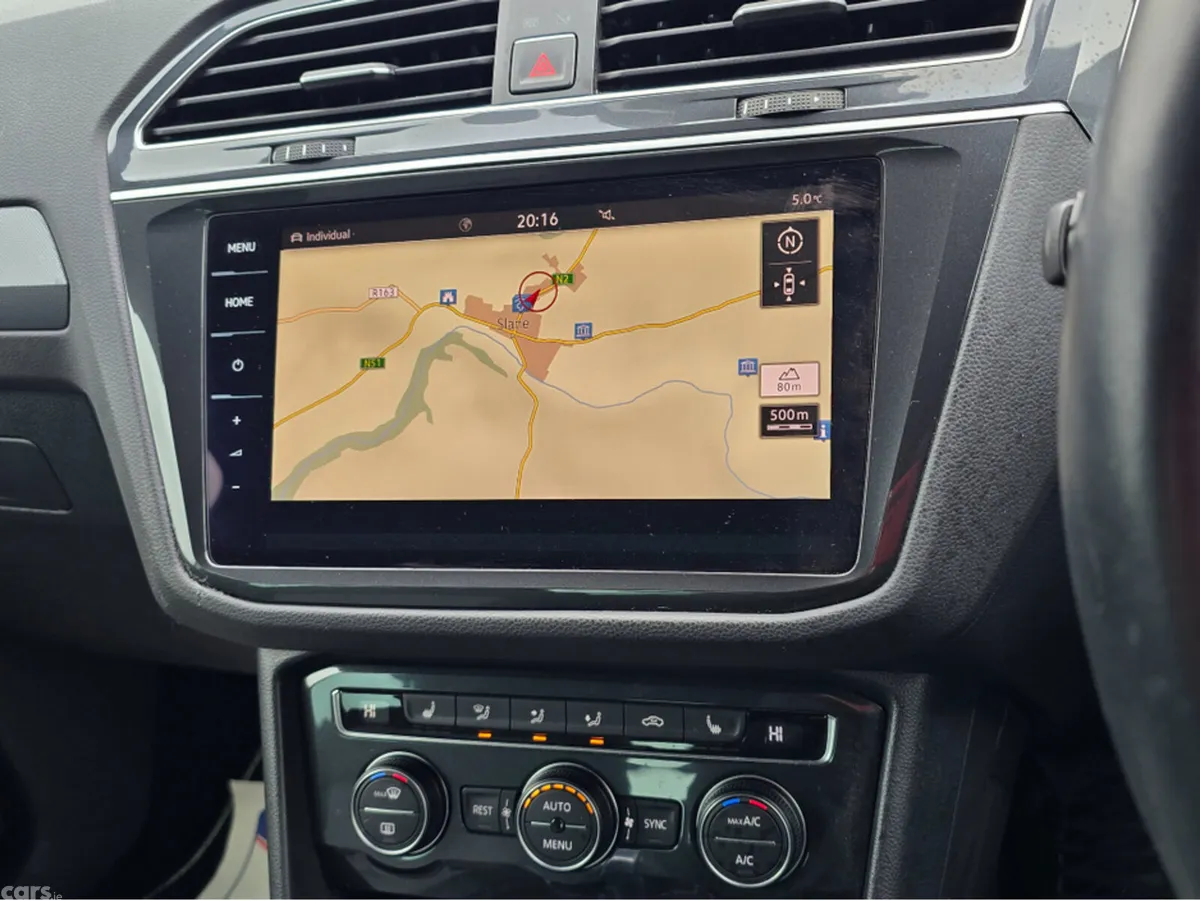 Volkswagen Tiguan MPV, Petrol, 2018, White