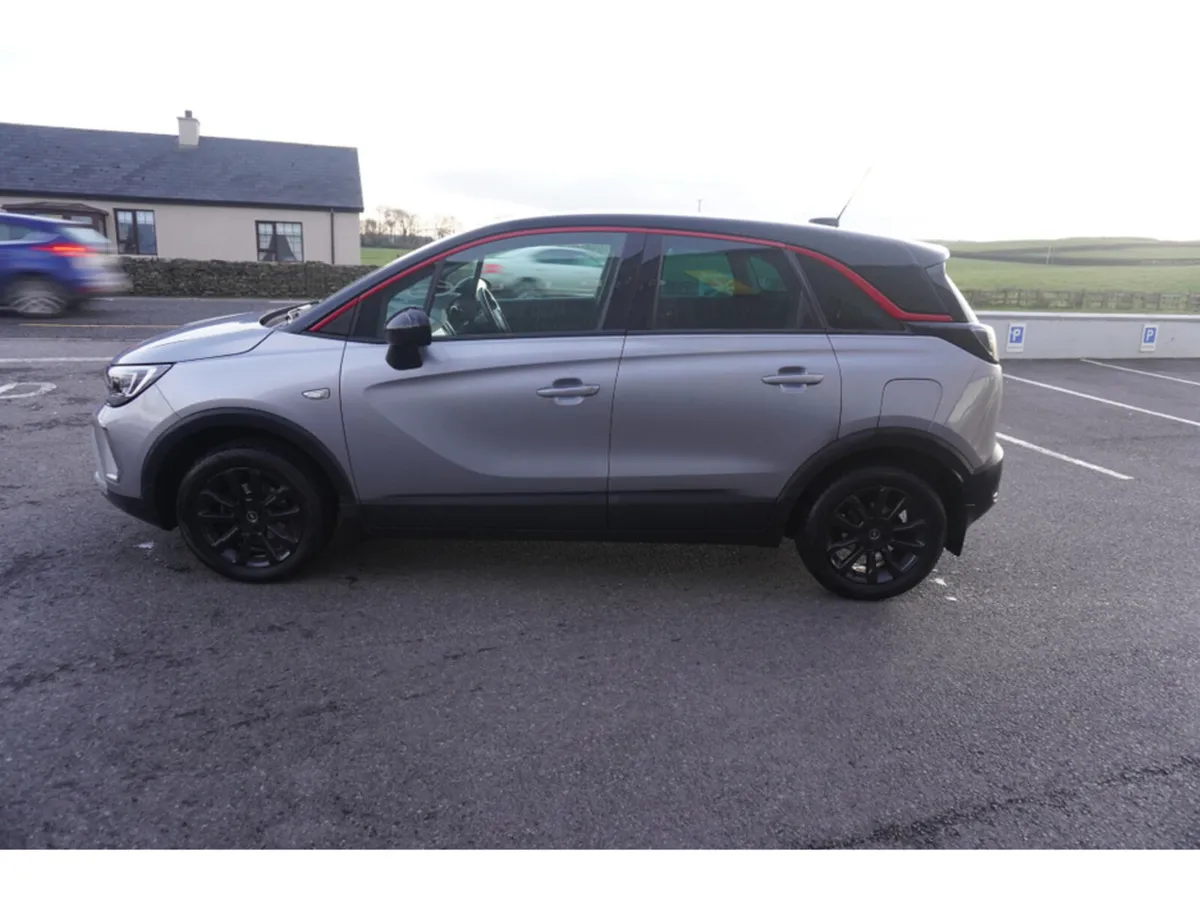 Opel Crossland SUV, Diesel, 2022, Grey