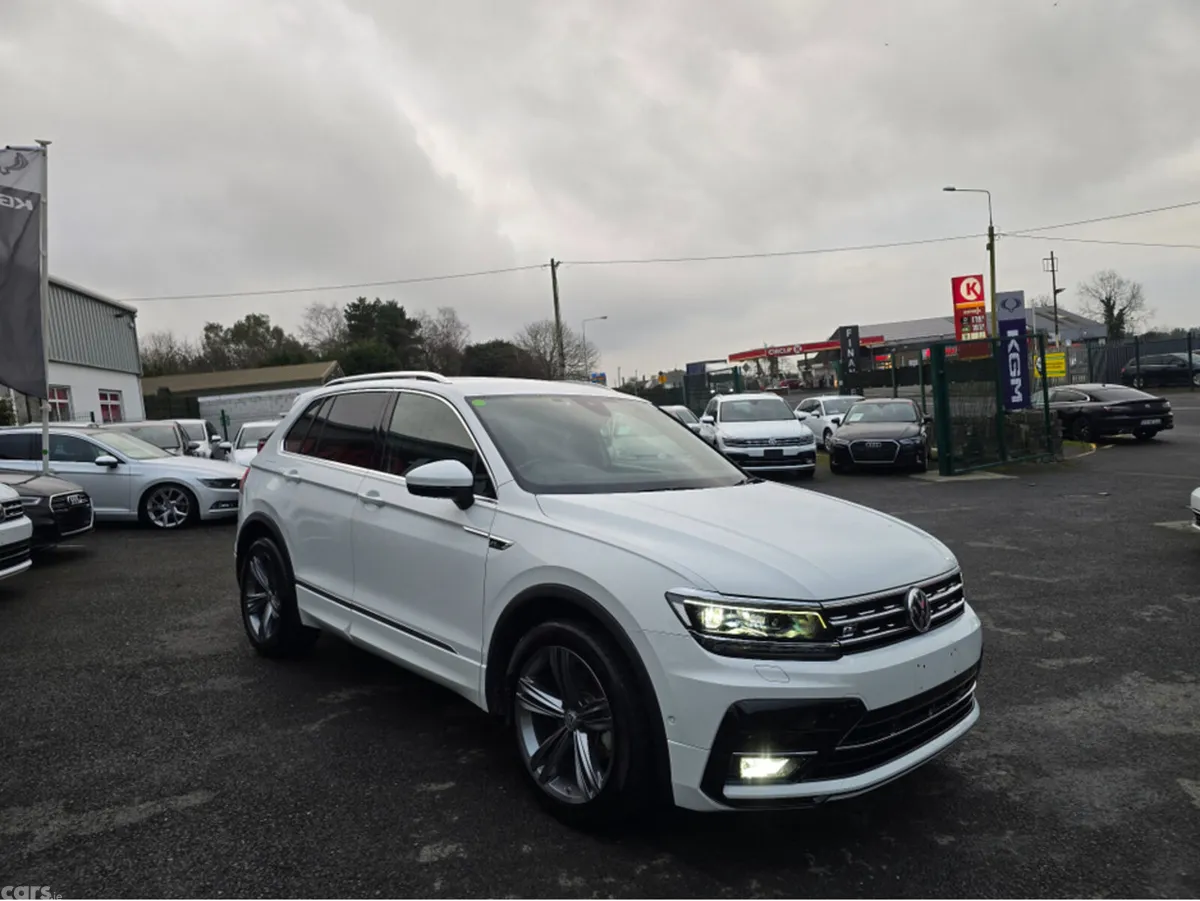Volkswagen Tiguan SUV, Petrol, 2017, White