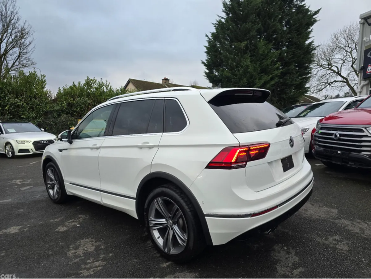 Volkswagen Tiguan SUV, Petrol, 2017, White