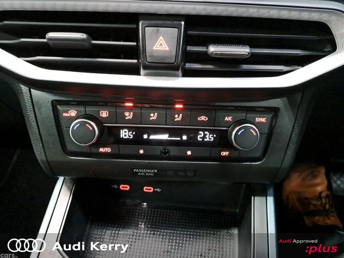 SEAT Arona Hatchback, Petrol, 2025, Grey