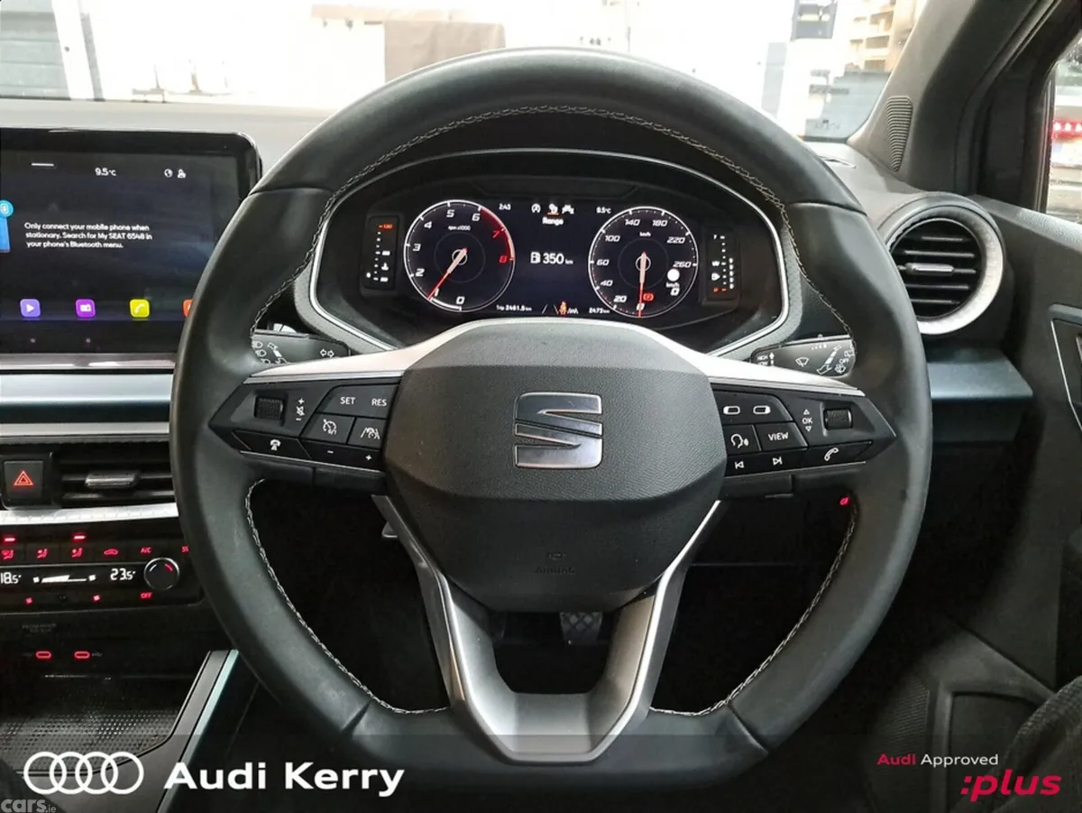 SEAT Arona Hatchback, Petrol, 2025, Grey