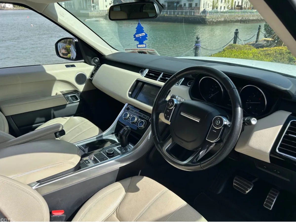 Land Rover Range Rover Sport Estate, Diesel, 2016, White