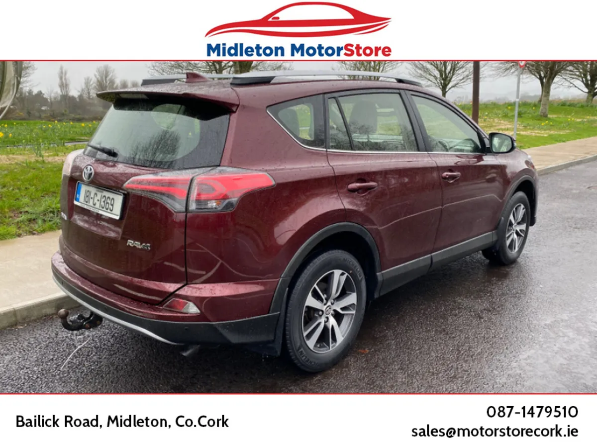 Toyota RAV4 MPV, Diesel, 2018, Red