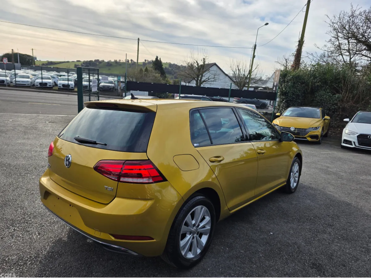 Volkswagen Golf Hatchback, Petrol, 2017, Gold