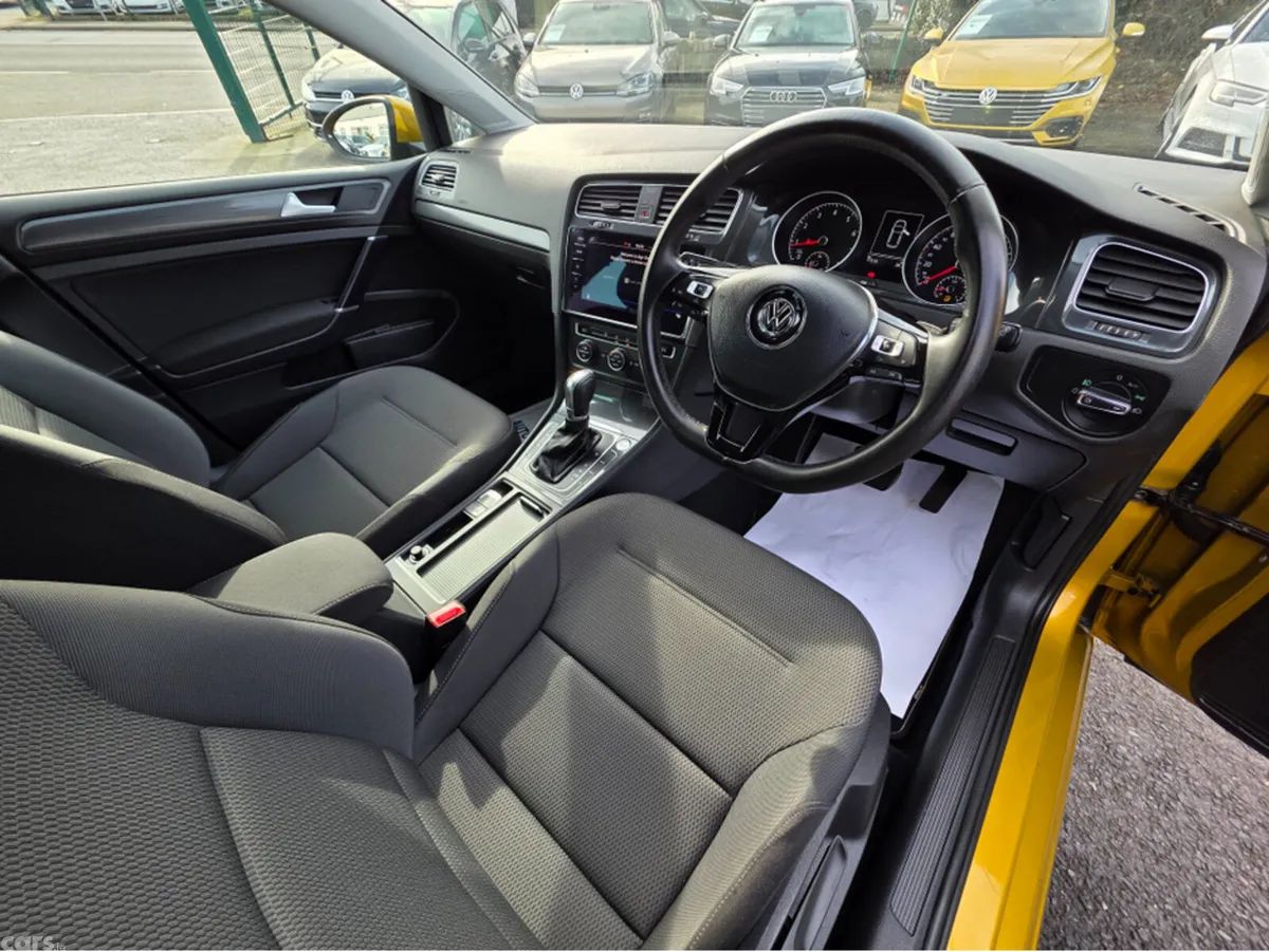 Volkswagen Golf Hatchback, Petrol, 2017, Gold
