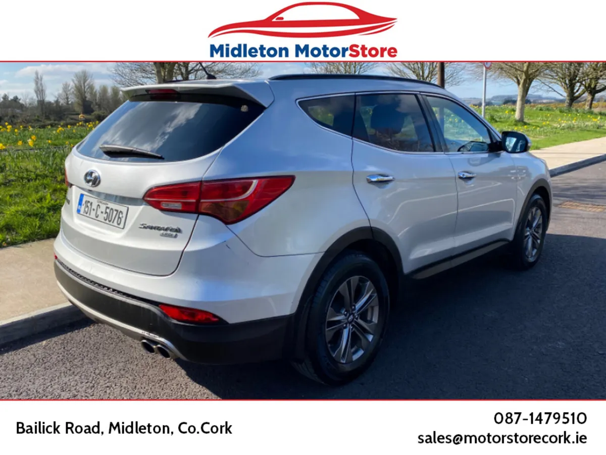 Hyundai Santa Fe Estate, Diesel, 2015, Silver