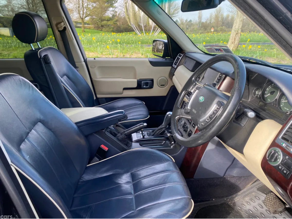 Land Rover Range Rover Estate, Diesel, 2005, Blue