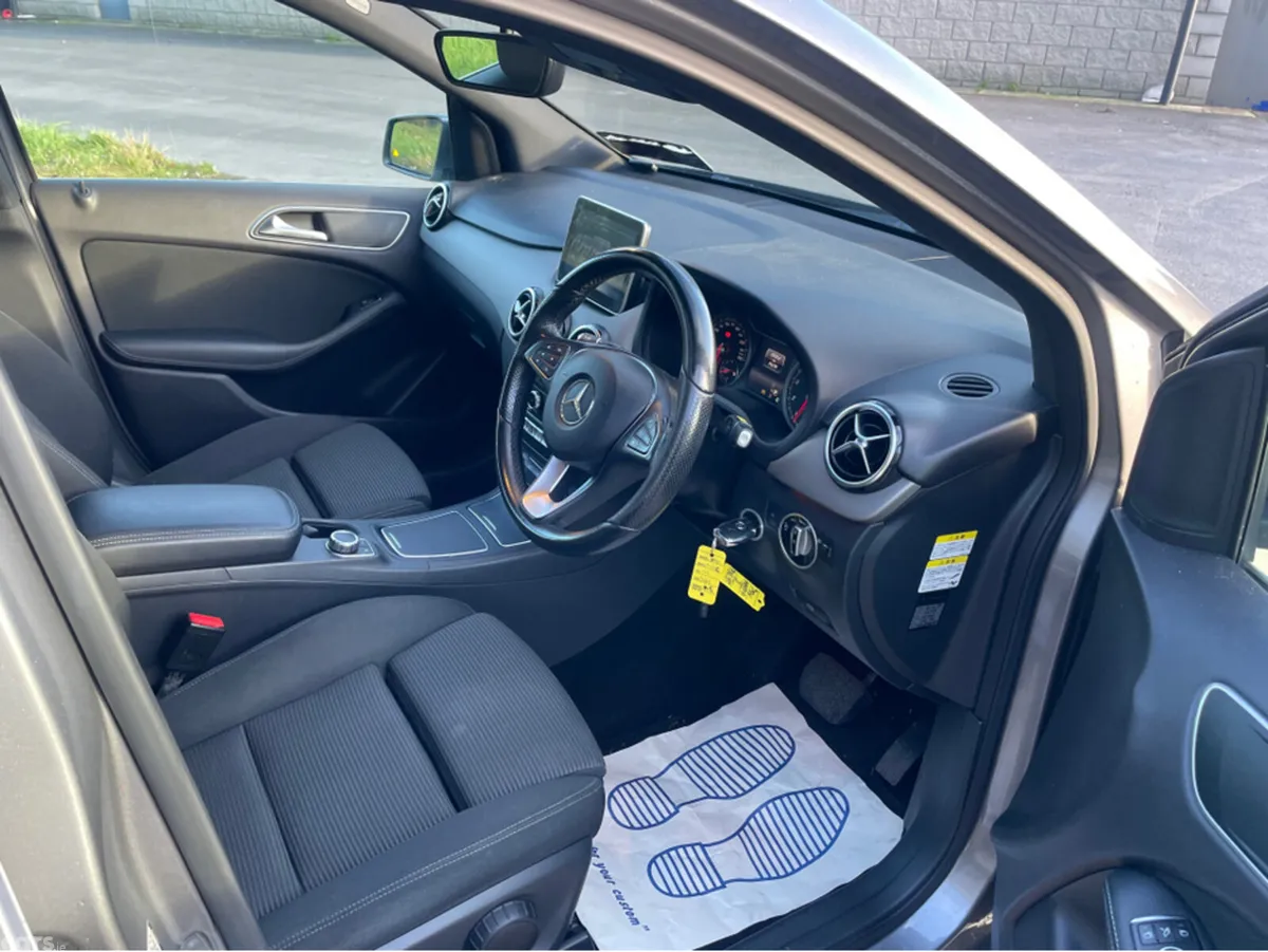 Mercedes-Benz B-Class MPV, Petrol, 2016, Grey